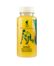 bevanda a base di acqua di cocco e frutta permette di ripristinare il corretto equilibrio idrosalino. Non pastorizzato, trattato in Alta Pressione (HPP).